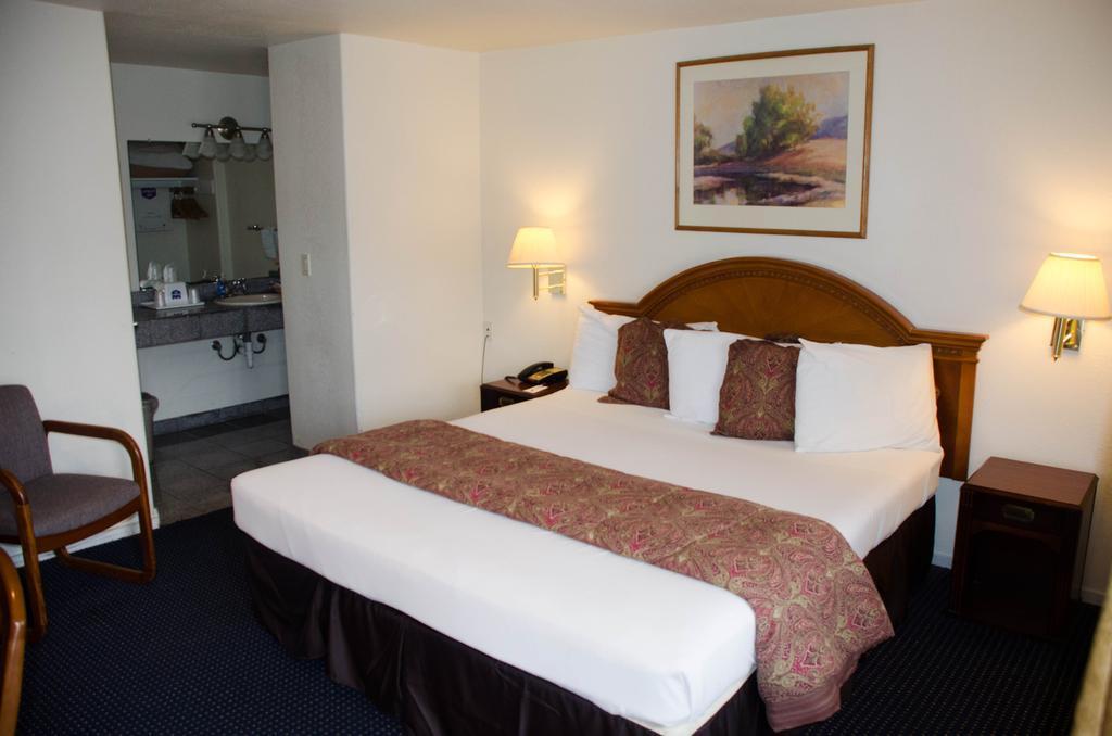 Rodeway Inn Near Downtown Monterey Exteriör bild