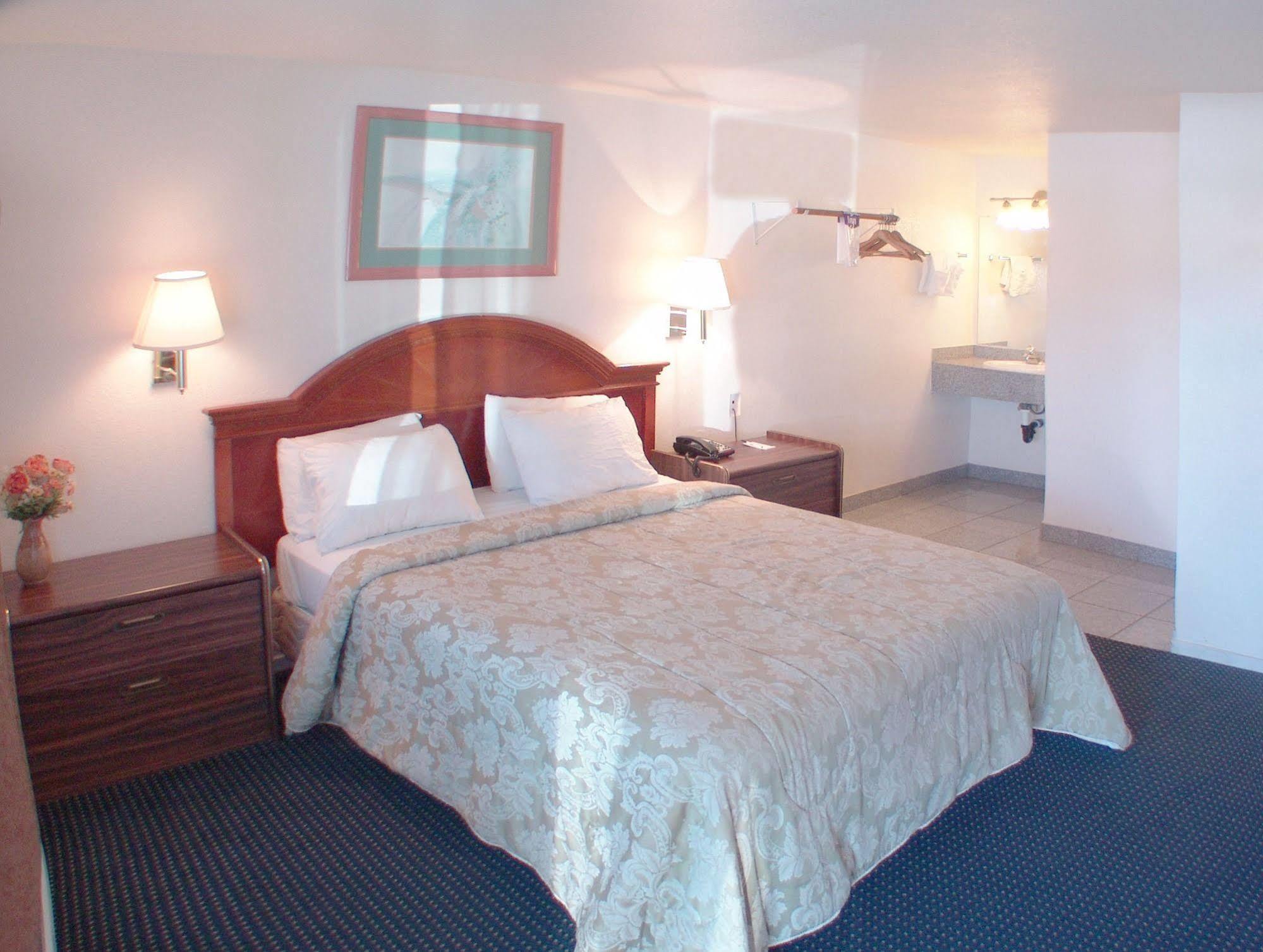 Rodeway Inn Near Downtown Monterey Exteriör bild