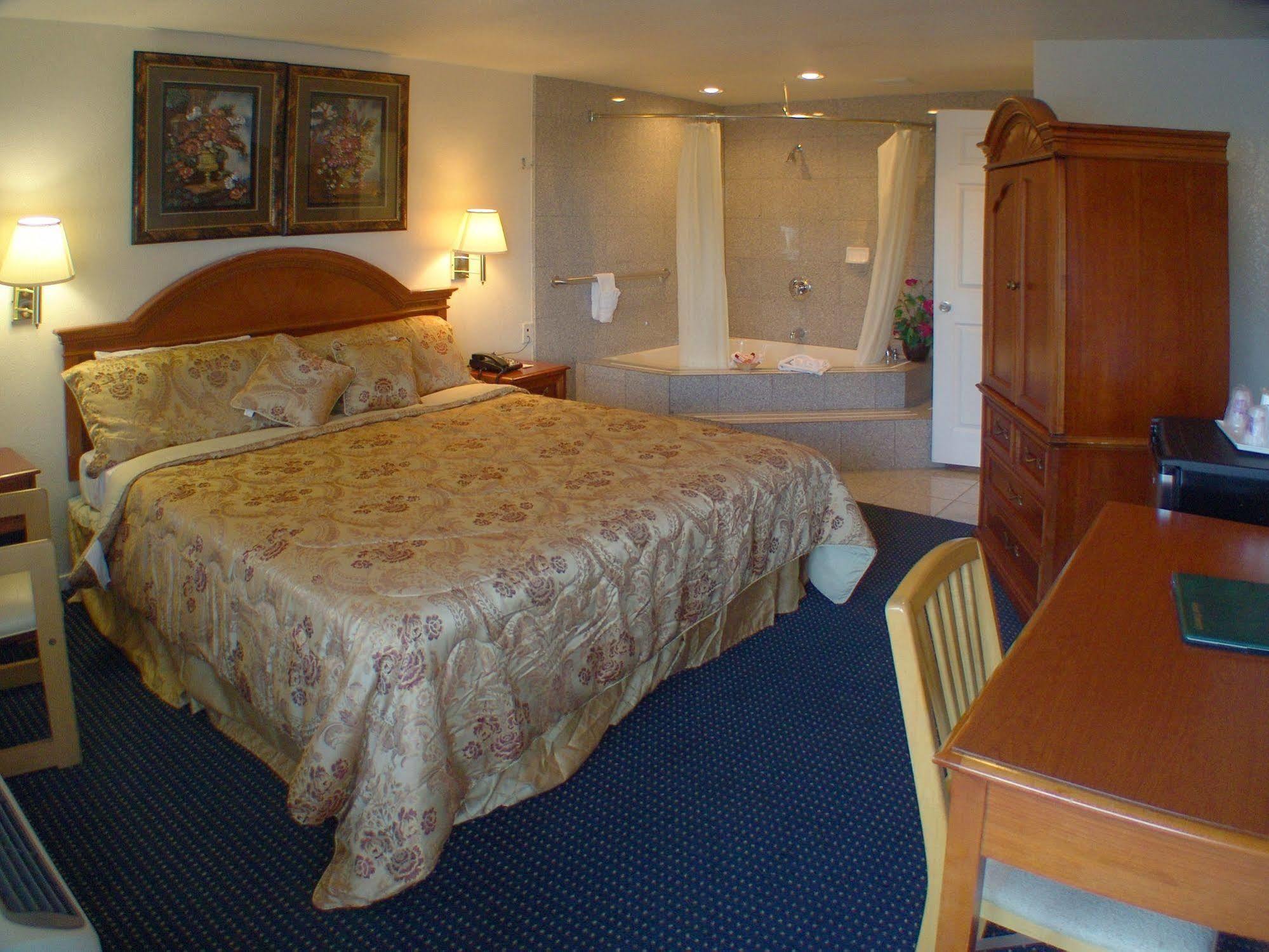 Rodeway Inn Near Downtown Monterey Exteriör bild